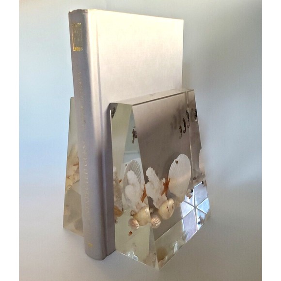 1970 Lucite Acrylic Bookends Nautical Ocean Beach Seashells Seahorses Starfish - Picture 1 of 16